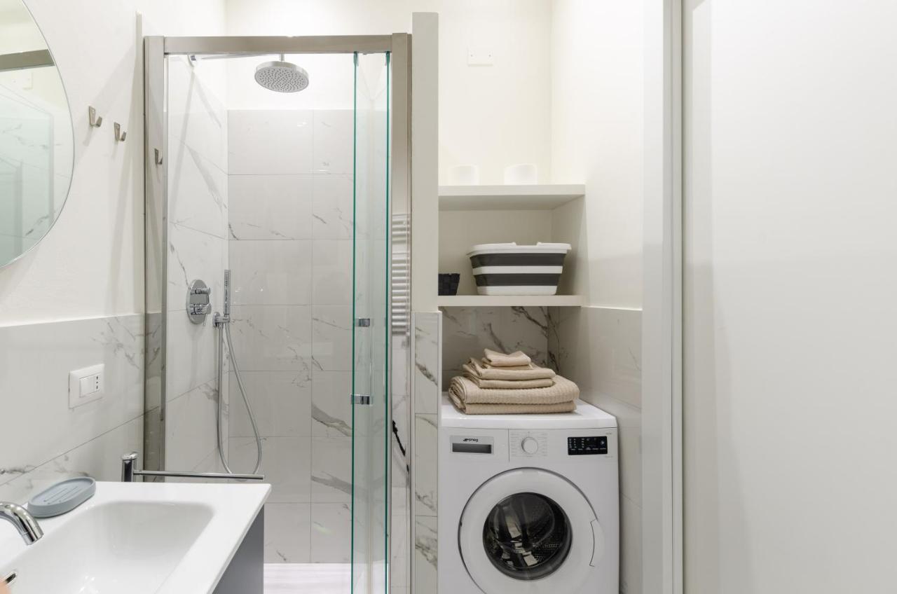 מילאנו Design Apartment - Spadolini, Campus Bocconi מראה חיצוני תמונה