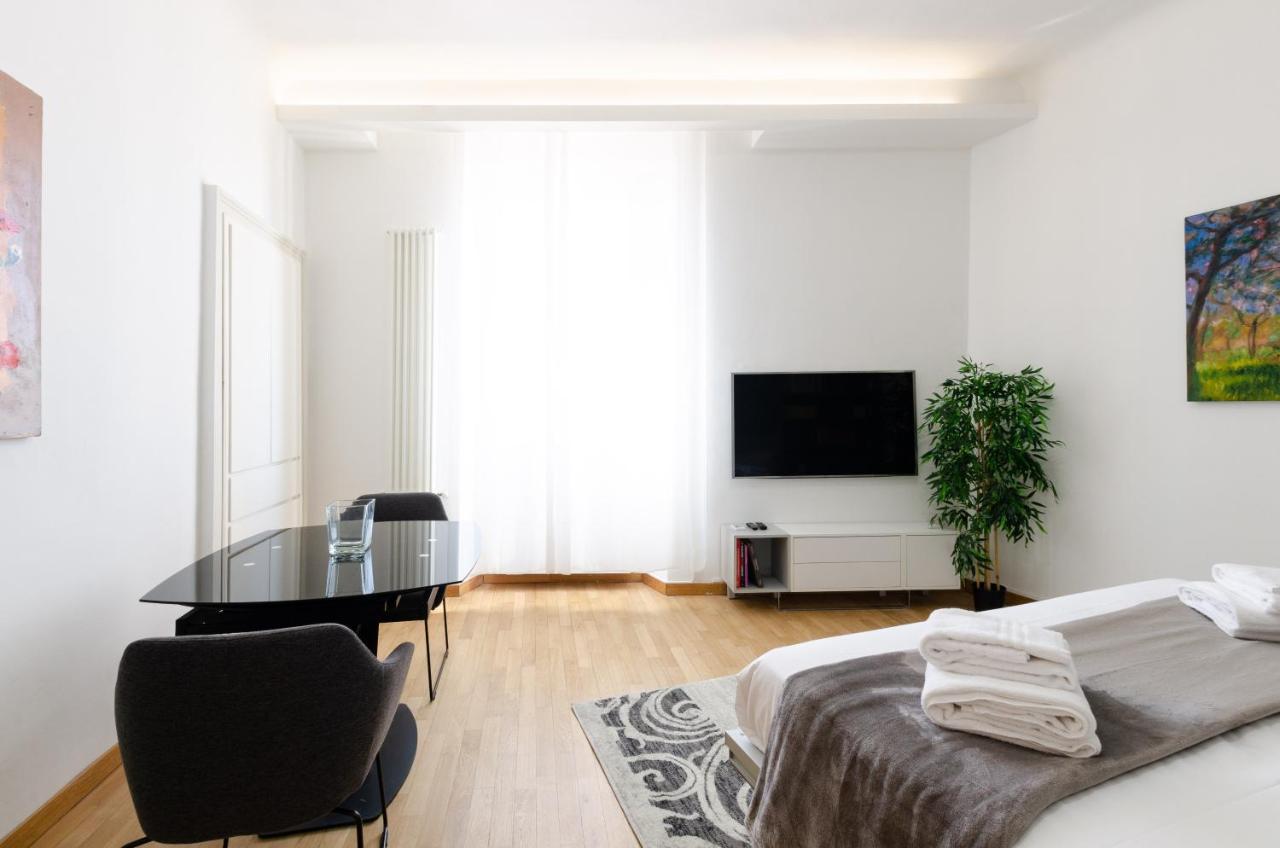 מילאנו Design Apartment - Spadolini, Campus Bocconi מראה חיצוני תמונה